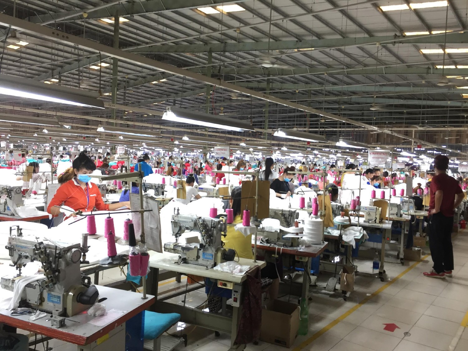 1 triệu công nhân nhà máy dệt may và da giày được cải thiện điều kiện làm việc an toàn