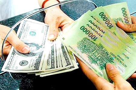 Việt Nam có thêm thời gian tháo mác 'thao túng tiền tệ'