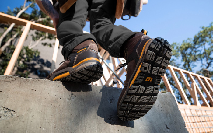 Cat Footwear ra mắt giày đi làm để giảm đau mãn tính