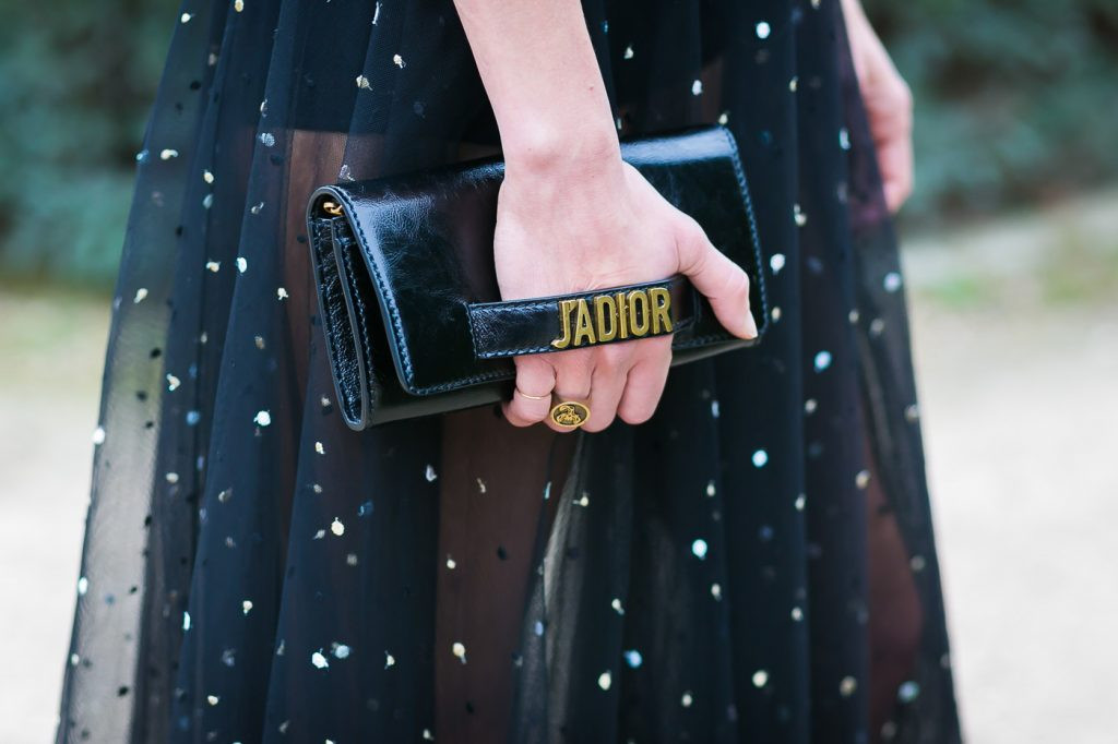 4 kiểu túi xách bạn nên có để diện trong mọi hoàn cảnh