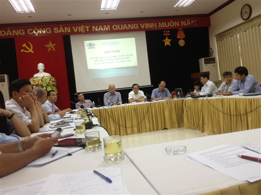 Họp bàn giải pháp đối với việc các hãng tàu biển thu phụ phí vô căn cứ