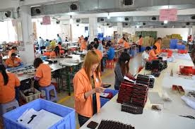 Xuất khẩu hành lý và túi xách của Trung Quốc trong nửa đầu năm 2014 giảm 