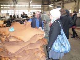  Nhà máy thuộc da Pháp vẫn hy vọng sau khi nộp đơn xin bảo hộ phá sản