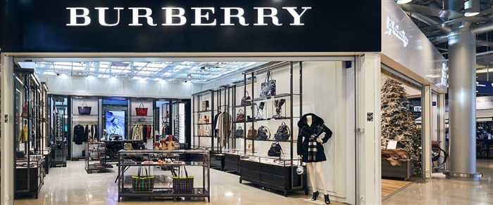  Burberry châu Âu đặt niềm tin vào hàng hóa da