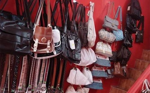 Kim ngạch xuất khẩu túi xách, va li, ô dù tăng 32,7% trong 11 tháng đầu năm