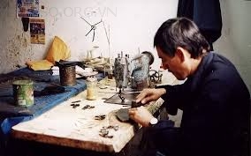 Công ty hóa chất BASF tập trung vào da thuộc 