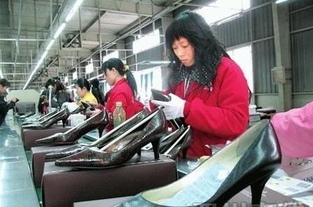 Sản lượng da giày Trung Quốc năm 2014 giảm 