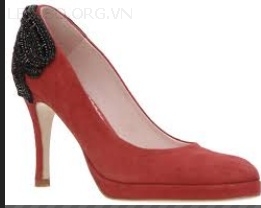 Các nhà máy giày bị ảnh hưởng bởi lụt lội phía bắc Tây Ban Nha 